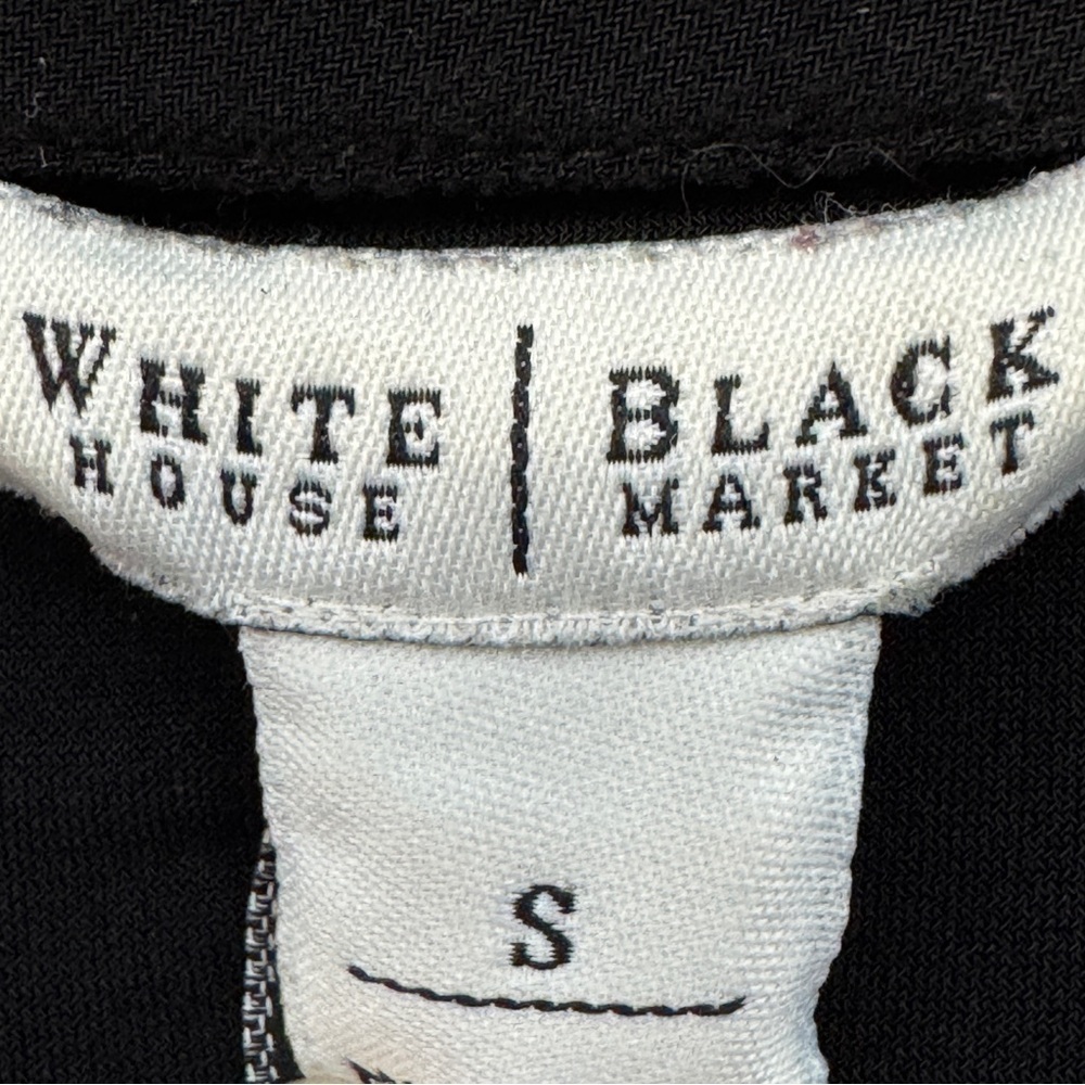 White House Black Market Black Ring Accent V-Neck Cap Sleeve Top Small - Picture 4 of 6